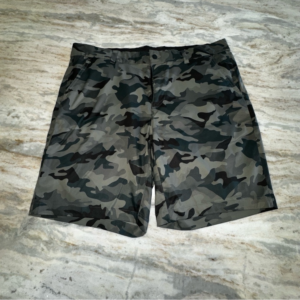 Good Good Golf Shorts